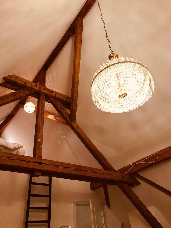 Charmantes Loft Mit Ganz Besonderem Flair FDH Exterior foto